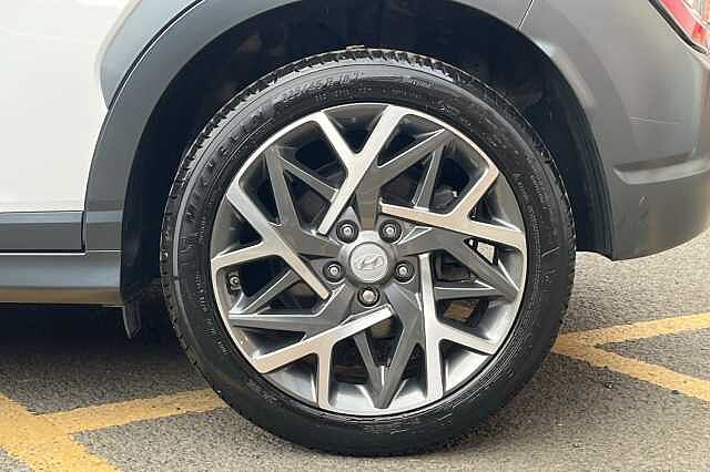Hyundai KONA 1.6 GDi Hybrid Premium 5dr DCT