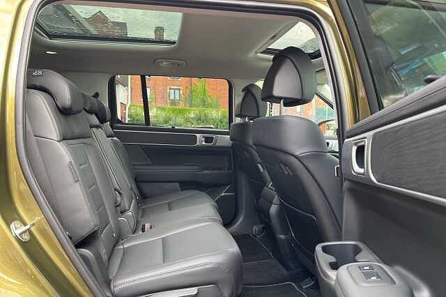 Hyundai SANTA FE 1.6 T-GDi Hybrid Ultimate 5dr 4WD Auto Green