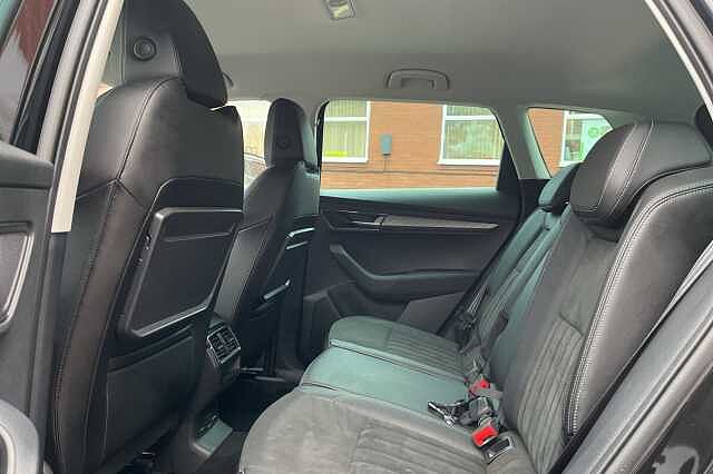 SKODA Karoq 1.5 TSI SE L 5dr DSG