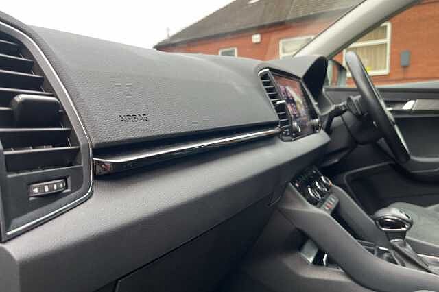 SKODA Karoq 1.5 TSI SE L 5dr DSG