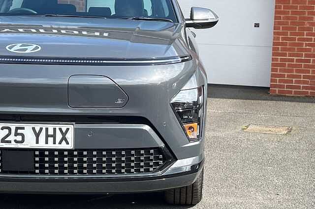 Hyundai KONA 65 kWh (218ps) Advance
