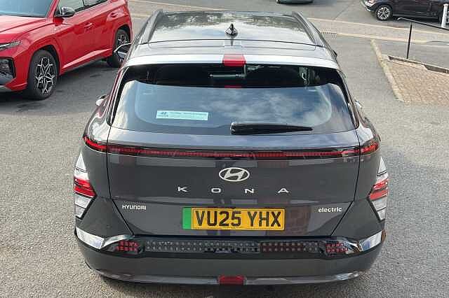 Hyundai KONA 65 kWh (218ps) Advance