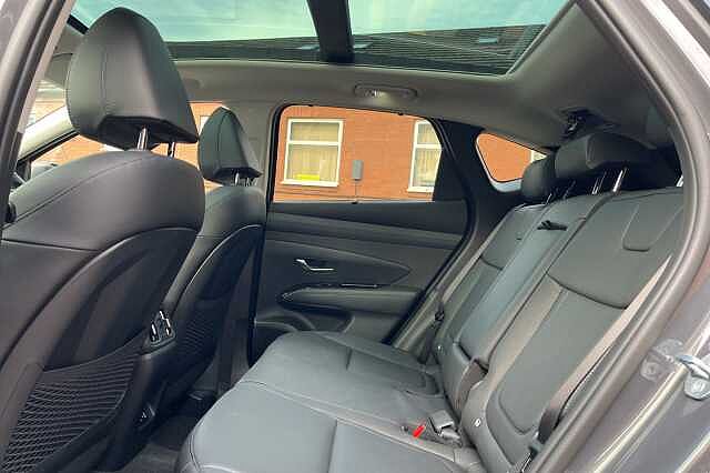 Hyundai TUCSON 1.6T Hybrid Ultimate 5dr Auto Grey