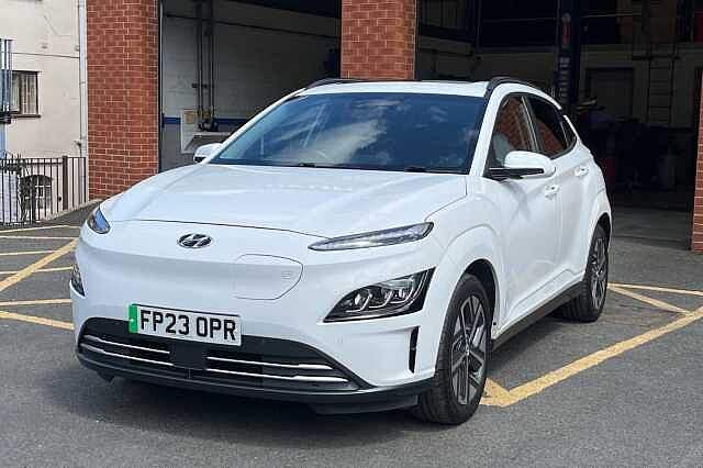 Hyundai KONA Ultimate 64kWh 5dr Auto White