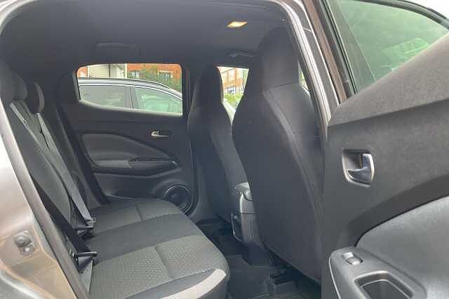 Nissan Juke 1.0 DiG-T 114 N-Connecta 5dr DCT