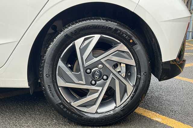 Hyundai i20 1.0 T-GDi Advance 5dr DCT