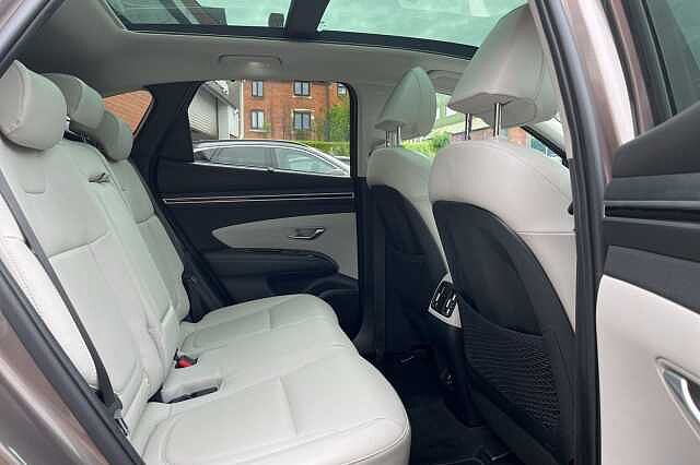 Hyundai TUCSON 1.6 T-GDi Plug-in Hybrid Ultimate 5dr 4WD Auto Brown