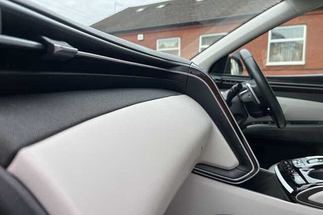 Hyundai TUCSON 1.6 T-GDi Plug-in Hybrid Ultimate 5dr 4WD Auto Brown