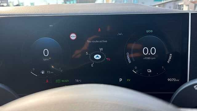 Hyundai TUCSON 1.6T Plug-in Hybrid Ultimate 5dr Auto Estate White