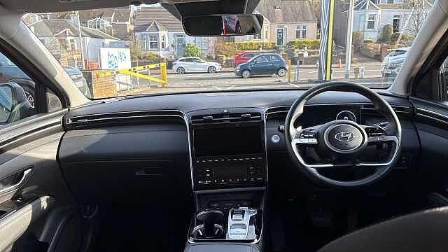 Hyundai TUCSON 1.6 TGDi Plug-in Hybrid Premium 5dr 4WD Auto Estate Red