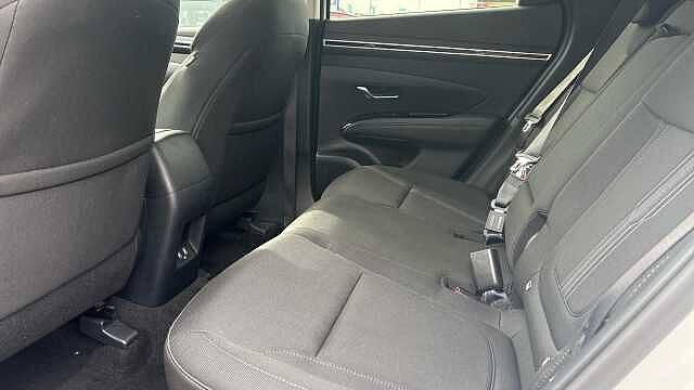 Hyundai TUCSON 1.6 TGDi Premium 5dr 2WD Petrol Estate White