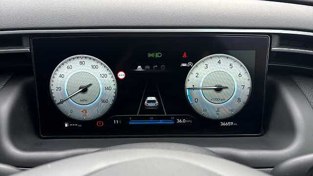 Hyundai TUCSON 1.6 TGDi Premium 5dr 2WD Petrol Estate White