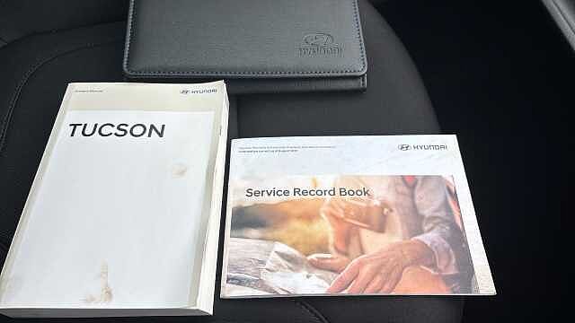 Hyundai TUCSON 1.6 TGDi Premium 5dr 2WD Petrol Estate White