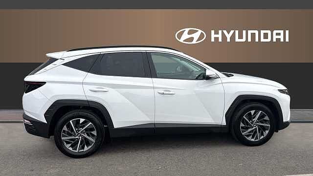 Hyundai TUCSON 1.6 TGDi Premium 5dr 2WD Petrol Estate White