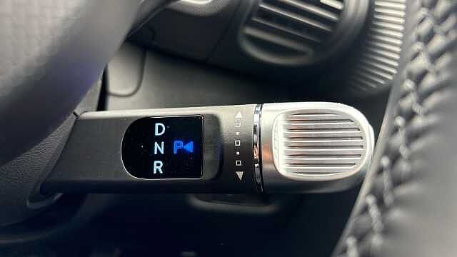 Hyundai INSTER 85kW 02 49kWh 5dr Auto Electric Hatchback Abyss Black - Pearl
