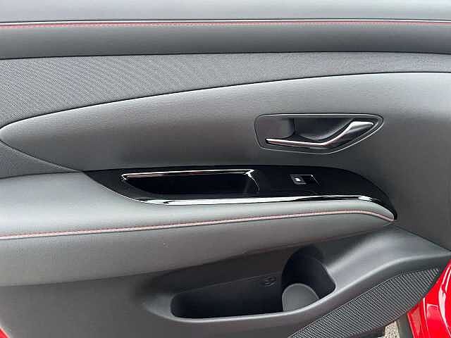 Hyundai TUCSON 1.6T Plug-in Hybrid N Line 5dr 4WD Auto