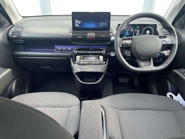 Hyundai INSTER 85kW 02 49kWh 5dr Auto White
