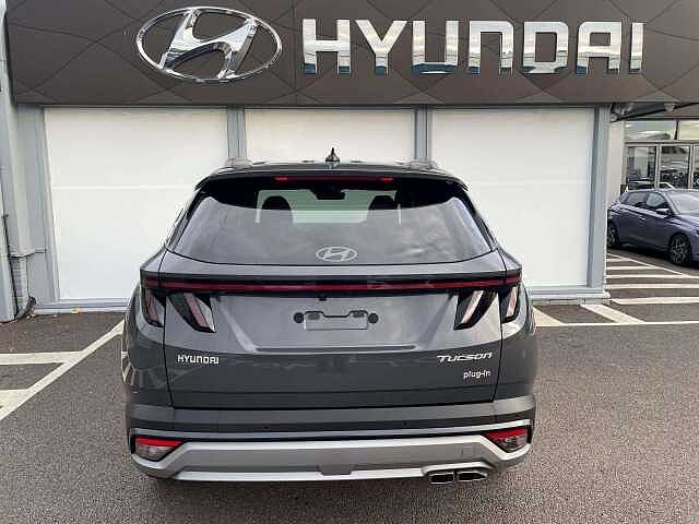 Hyundai TUCSON 1.6T Plug-in Hybrid Premium 5dr 4WD Auto