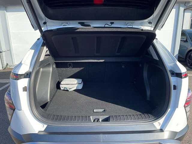 Hyundai KONA 1.6 Hybrid 129 Ultimate 5dr DCT White