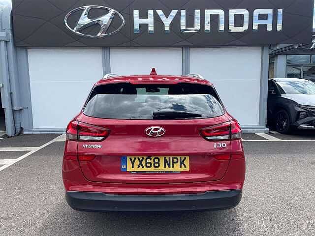 Hyundai I30 1.4T GDI Premium 5dr Red