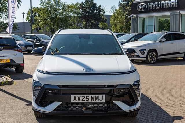 Hyundai KONA HATCHBACK 1.6T 138 N Line S 5dr DCT Atlas White