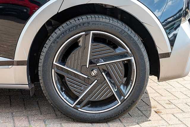 Hyundai IONIQ 5 168kW Ultimate 84 kWh 5dr Auto Phantom Black