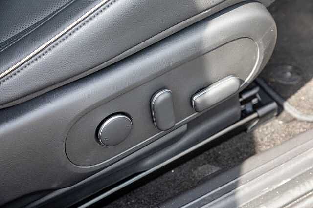 Hyundai IONIQ 5 168kW Ultimate 84 kWh 5dr Auto Phantom Black