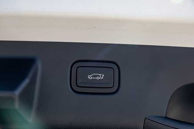 Hyundai KONA 1.6T 138 N Line S 5dr DCT Abyss Black