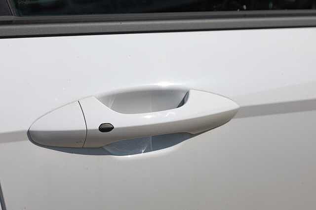 Hyundai KONA 1.6T 138 N Line S 5dr DCT Abyss Black