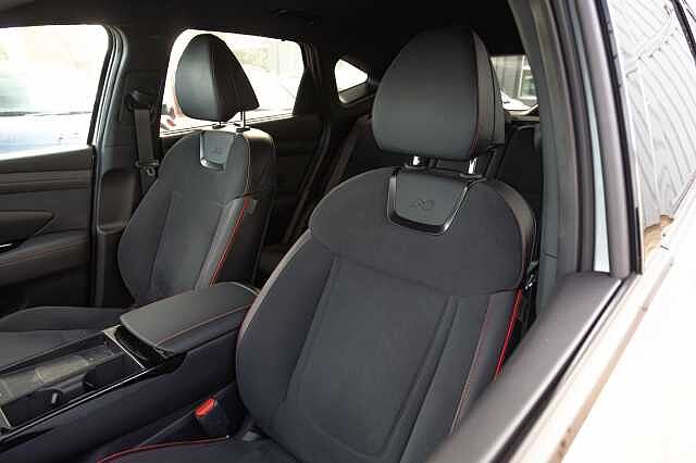 Hyundai TUCSON 1.6T Plug-in Hybrid N Line 5dr 4WD Auto