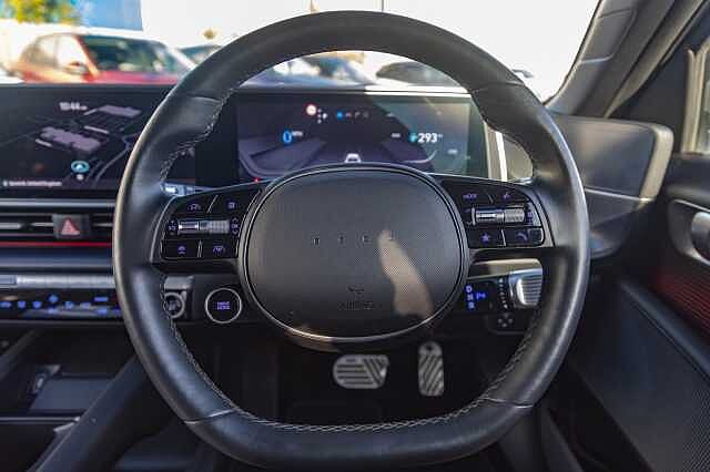 Hyundai IONIQ 6 E (228ps) Premium 77kWh (Single Motor) RWD Gold