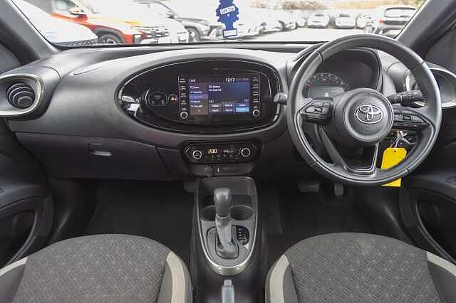 Toyota Aygo X 1.0 VVT-i Edge 5dr Auto