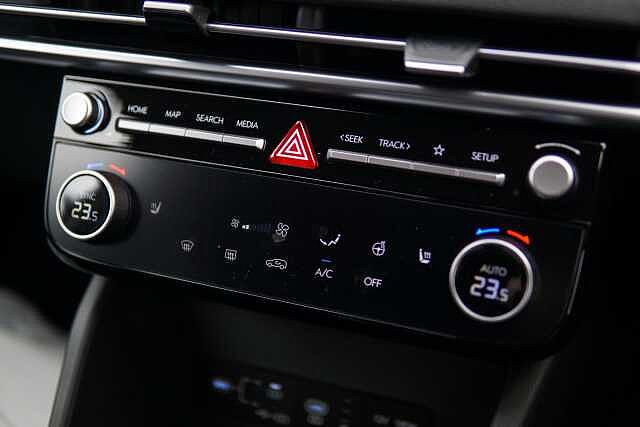 Hyundai TUCSON 1.6T Premium 5dr