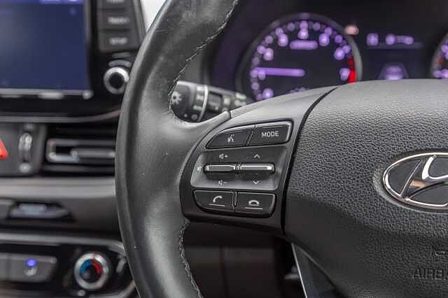 Hyundai I30 1.0T GDi SE Connect 5dr Ultimate Red