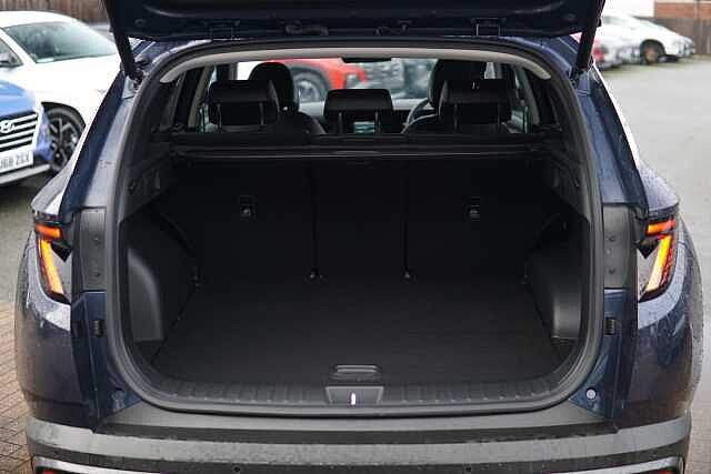 Hyundai TUCSON 1.6T Premium 5dr