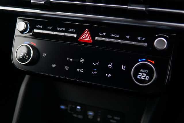 Hyundai TUCSON 1.6T Premium 5dr