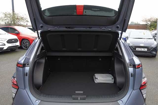 Hyundai KONA 1.6 Hybrid 129 Advance 5dr DCT Meta BLUE