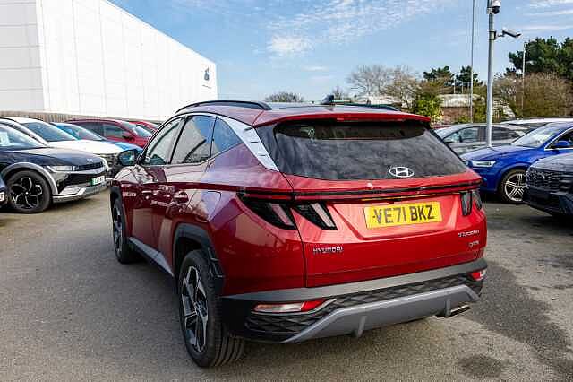 Hyundai TUCSON 1.6 TGDi Hybrid 230 Ultimate 5dr 2WD Auto Sunset Red