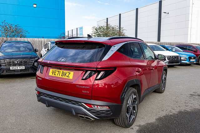 Hyundai TUCSON 1.6 TGDi Hybrid 230 Ultimate 5dr 2WD Auto Sunset Red