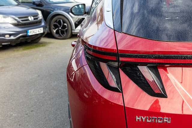 Hyundai TUCSON 1.6 TGDi Hybrid 230 Ultimate 5dr 2WD Auto Sunset Red