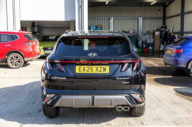 Hyundai TUCSON 1.6T Hybrid N Line S 5dr Auto Abyss Black