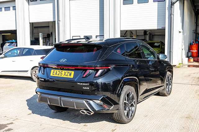 Hyundai TUCSON 1.6T Hybrid N Line S 5dr Auto Abyss Black