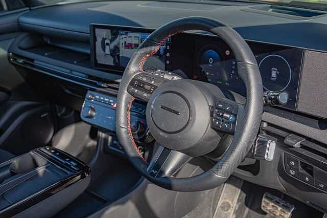 Hyundai TUCSON 1.6T Hybrid N Line S 5dr Auto Abyss Black