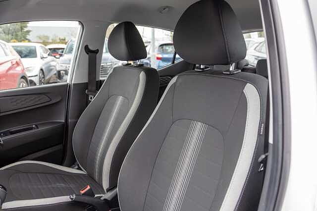 Hyundai I10 1.0 [63] Advance 5dr Auto [Nav] Atlas White