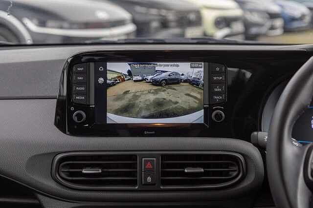 Hyundai I10 1.0 [63] Advance 5dr Auto [Nav] Atlas White