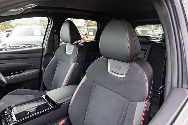 Hyundai TUCSON 1.6T Hybrid N Line S 5dr Auto Shimmering Silver