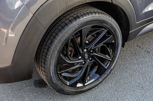 Hyundai TUCSON 1.6 TGDi 177 N Line 5dr 2WD DCT Dark Knight