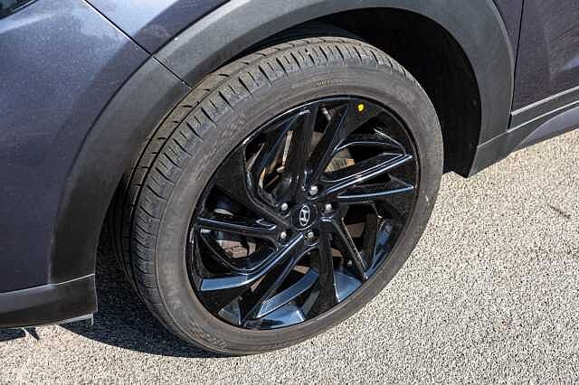 Hyundai TUCSON 1.6 TGDi 177 N Line 5dr 2WD DCT Dark Knight