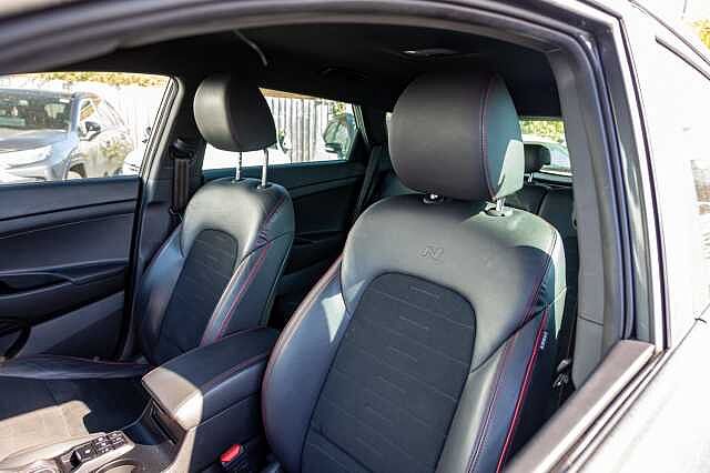 Hyundai TUCSON 1.6 TGDi 177 N Line 5dr 2WD DCT Dark Knight