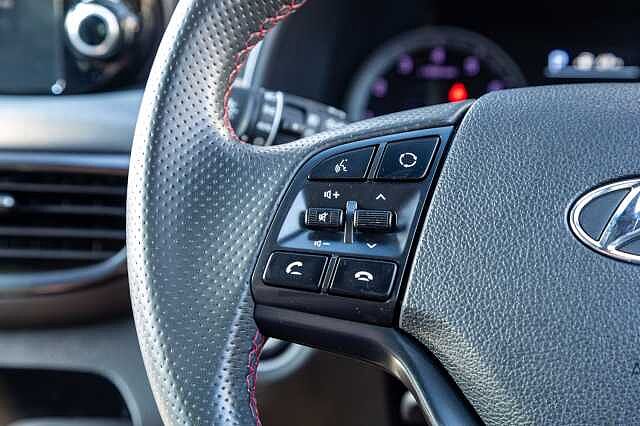 Hyundai TUCSON 1.6 TGDi 177 N Line 5dr 2WD DCT Dark Knight